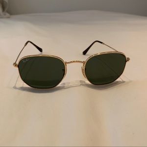 Rayban Hexagonal Legend Gold